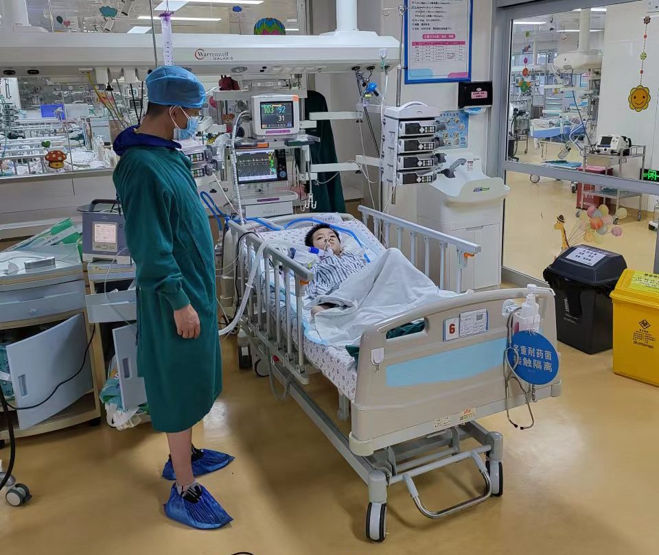 莎车县跨省救护车出租公司